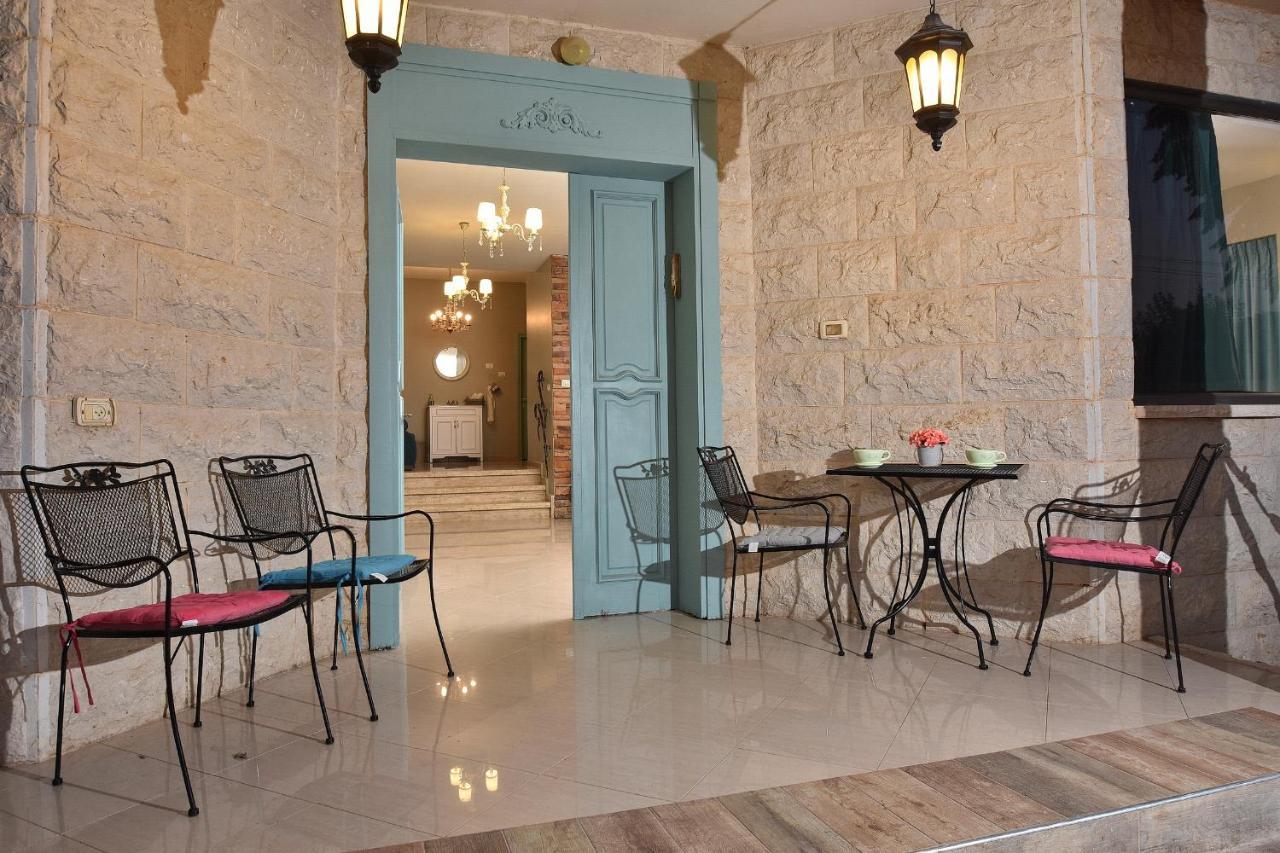 אצולת אירופה -ספסופה Villa Kfar Hoshen Exterior foto